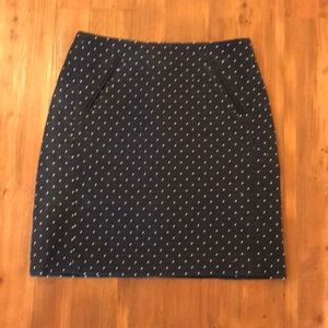 *2 for $20!* LOFT Navy Polka Dot Skirt Sz 0